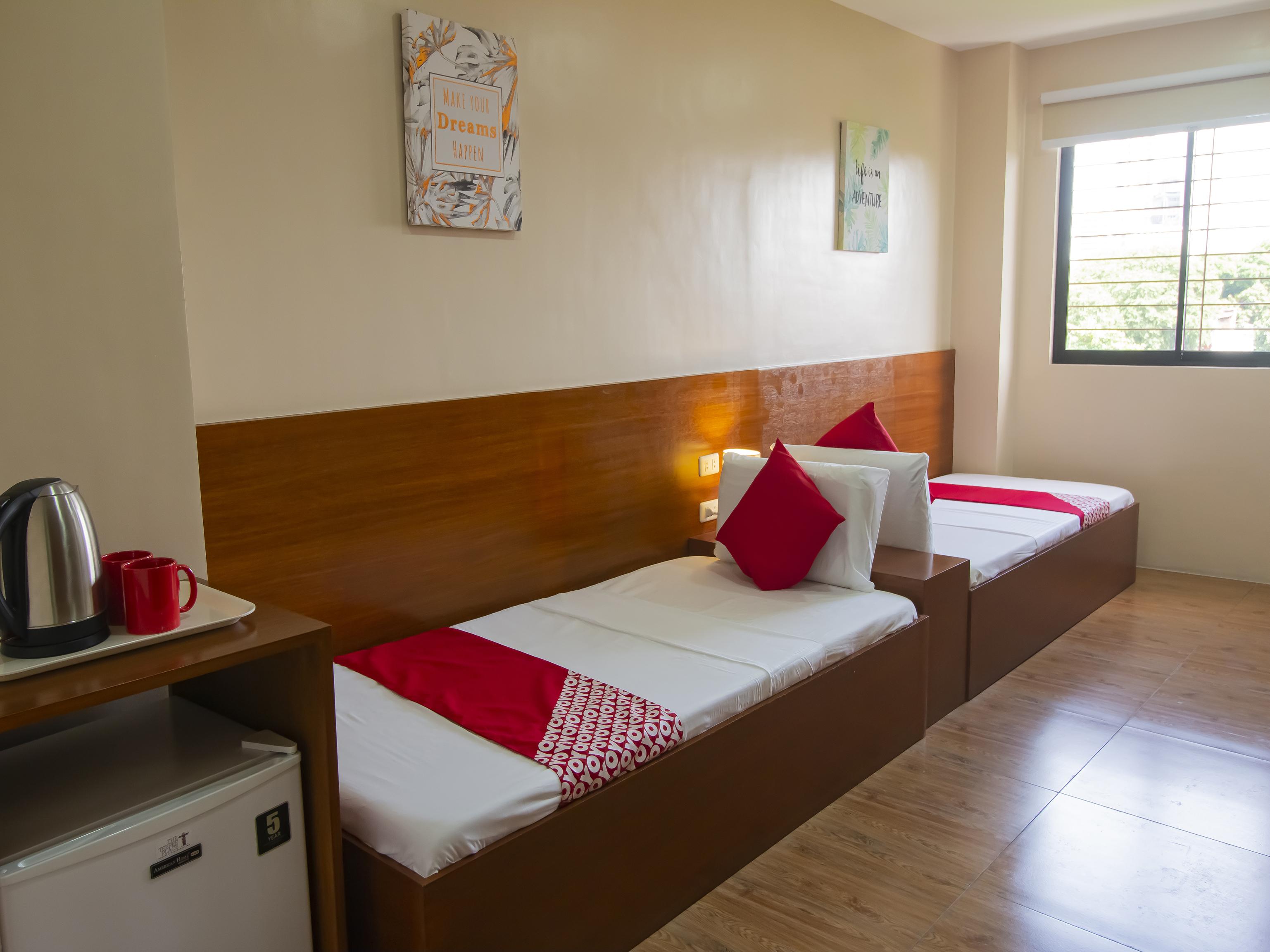 The Teepee Place Hostel And Residence Inn Себу Экстерьер фото
